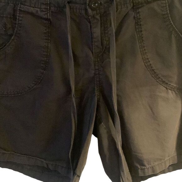 Pre Owned Women's Vintage Calvin Klein Jeans Shorts Sz 10 Timeless Style Fashion - Picture 8 of 15